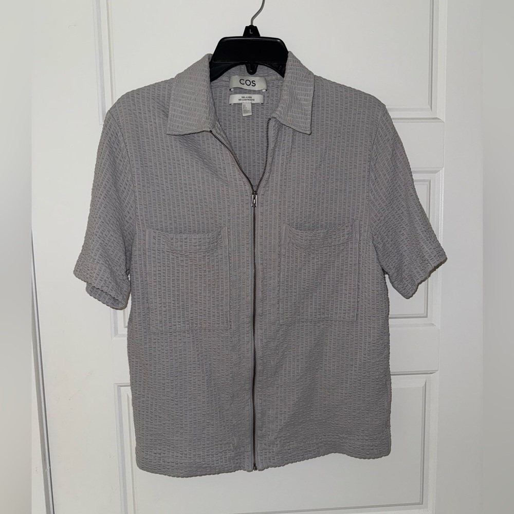 COS Gray Searsucker Zip Up Shirt